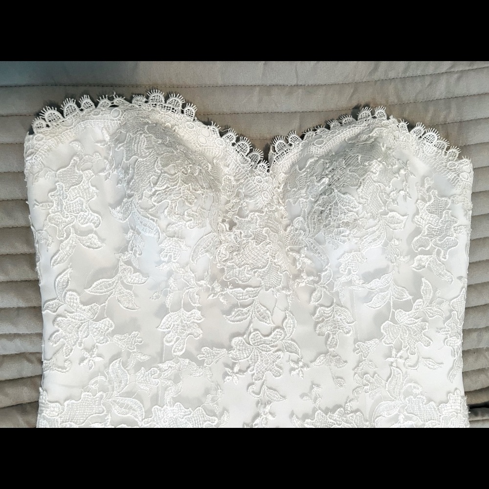 Wedding Dress - NWT. Size 12